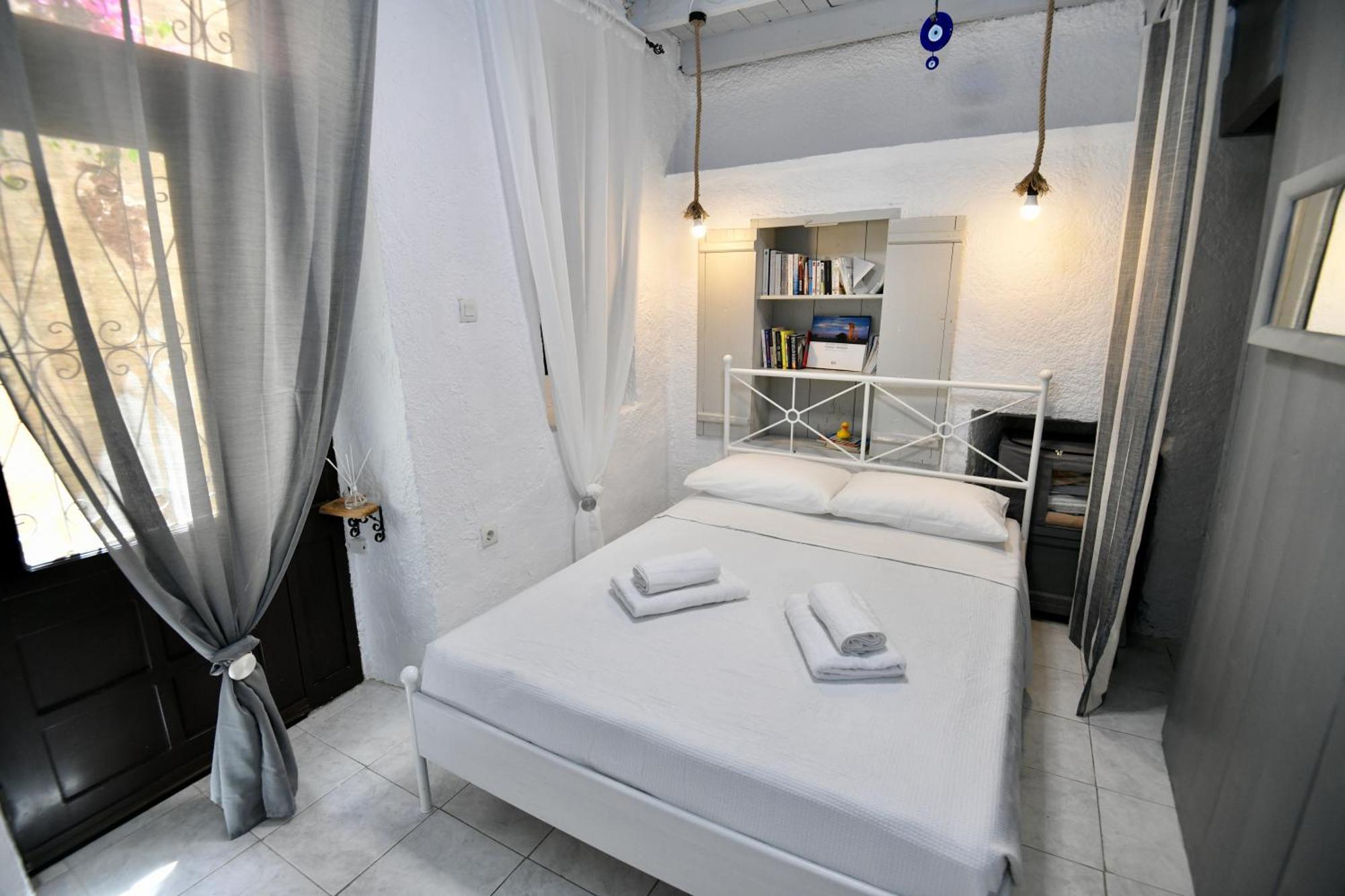 Apartment Penelope Garden House Old Town