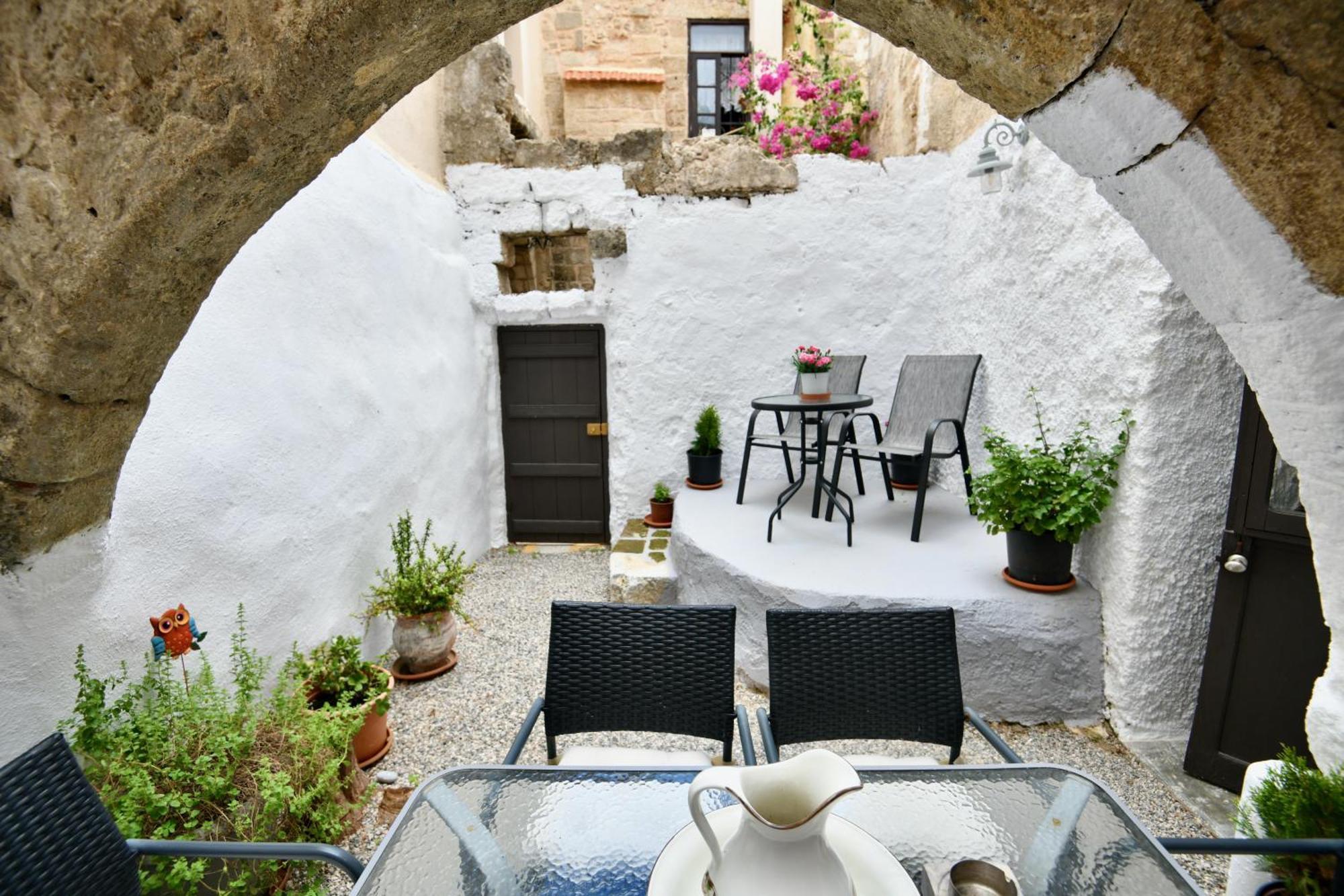 Apartment Penelope Garden House Old Town *